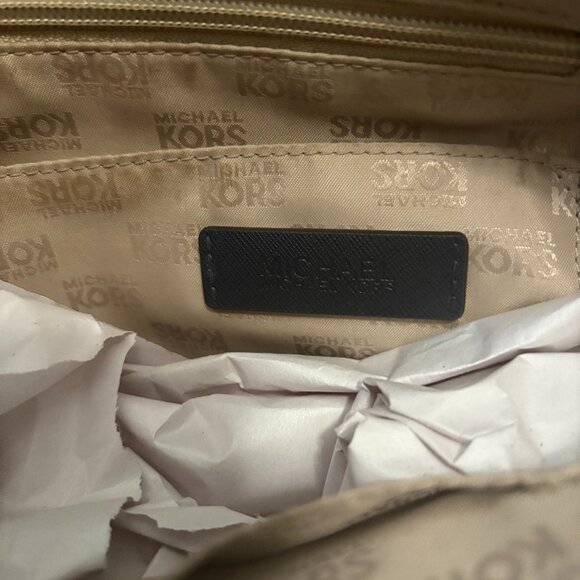 Auth MICHAEL KORS Iconic Kempton Large Blue  Denim Tote Bag - Picture 6 of 6